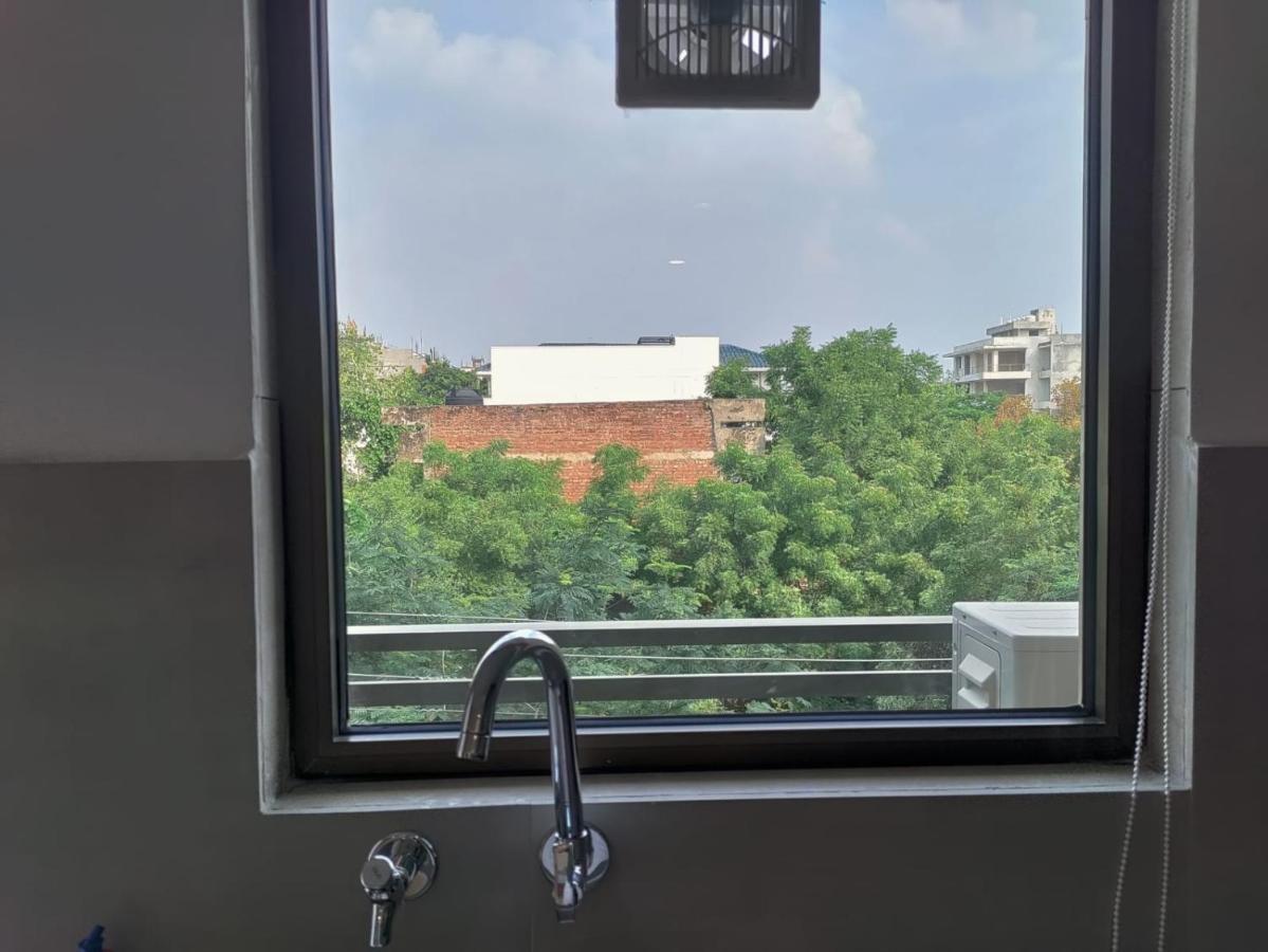 Perch Service Apartment Dlf Cyber City Gurgaon Exteriör bild