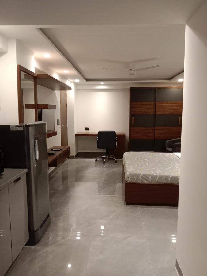 Perch Service Apartment Dlf Cyber City Gurgaon Exteriör bild